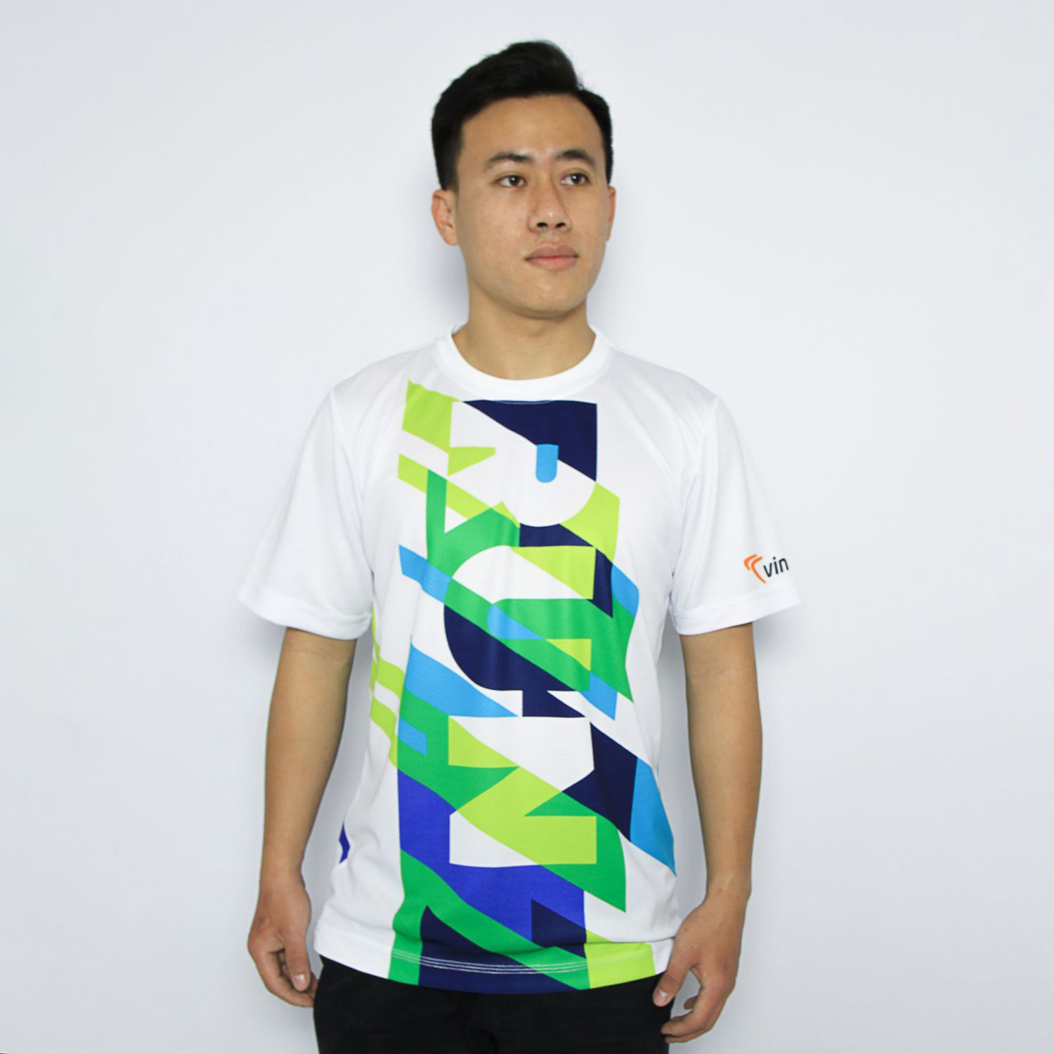 Áo thun chạy bộ Vinasport Run White