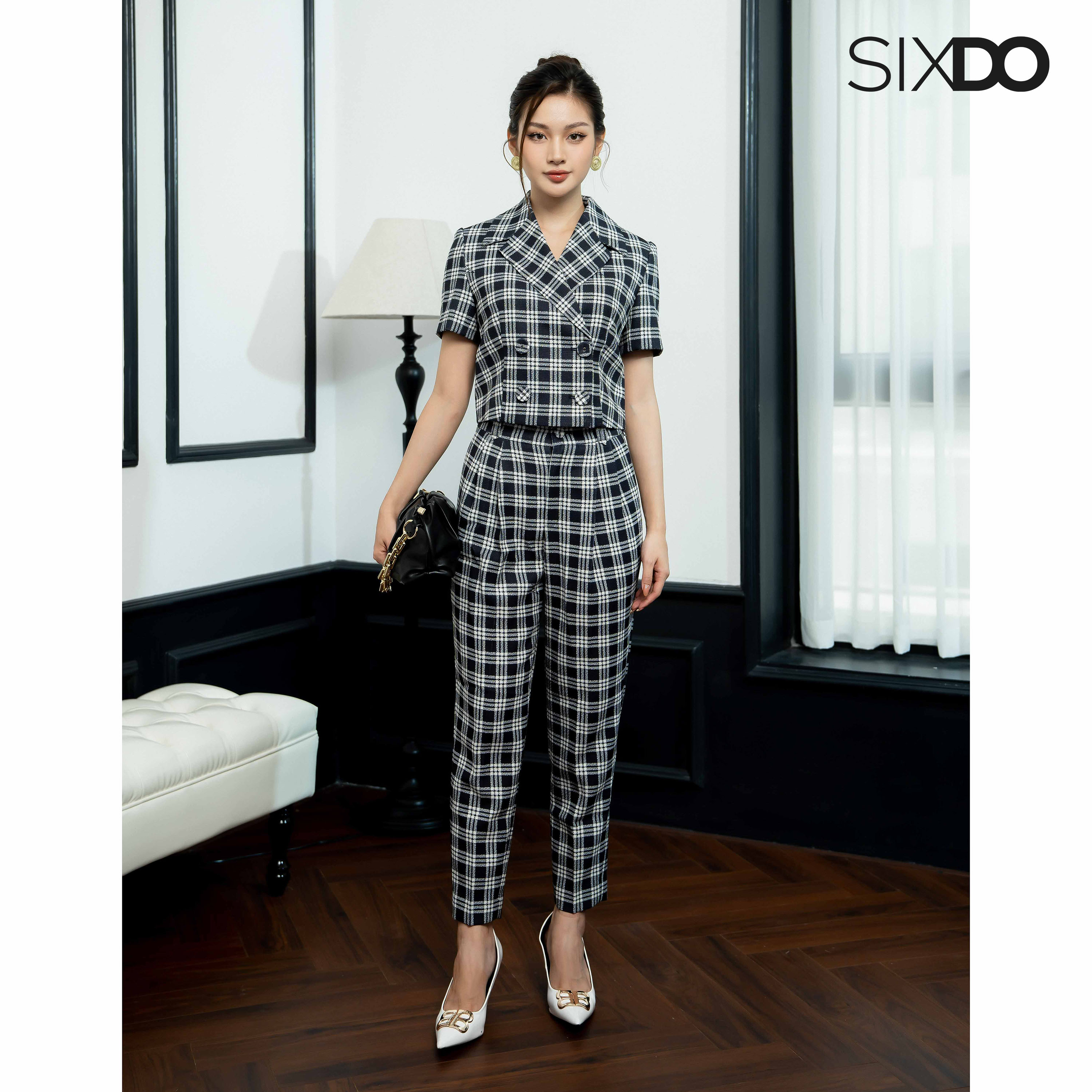 Áo Vest nữ kẻ đen SIXDO (Black Check Cropped Raw Vest)