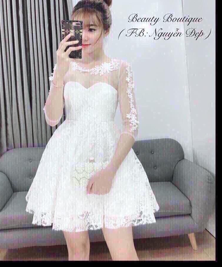 Đầm xòe ren kết bông xinh xắn