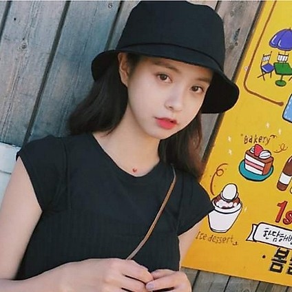 Mũ bucket đen trơn