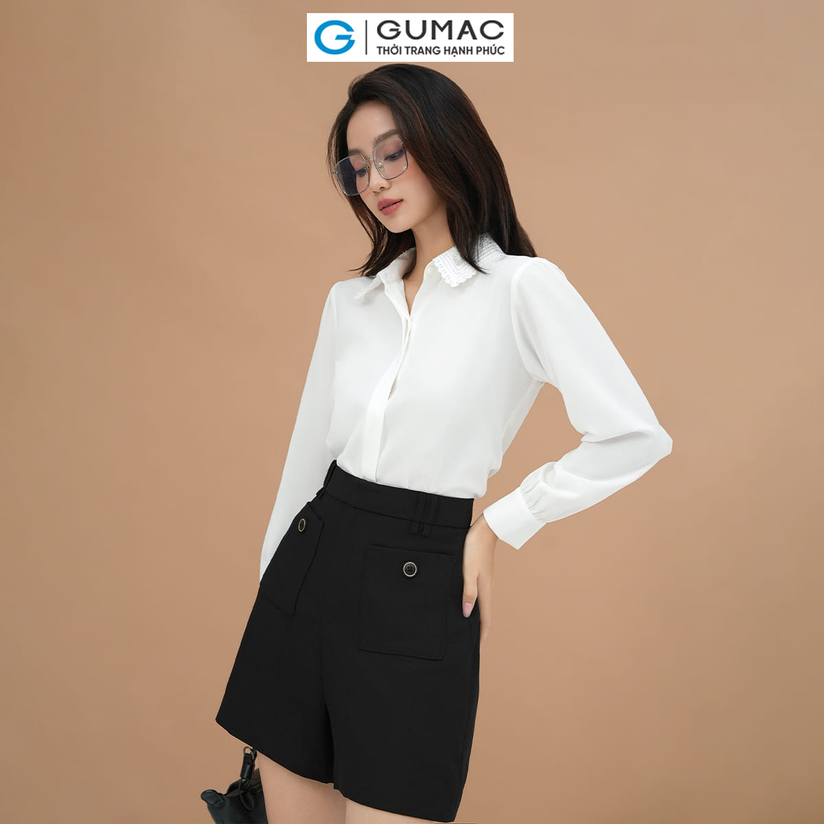 Quần short kiểu túi đắp GUMAC SHE05067