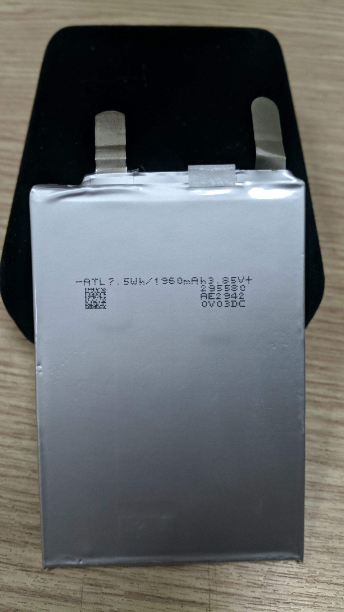 Pin Lithium-Polymer 3.85V 1960mAh size 295580 có mạch bảo vệ !!!