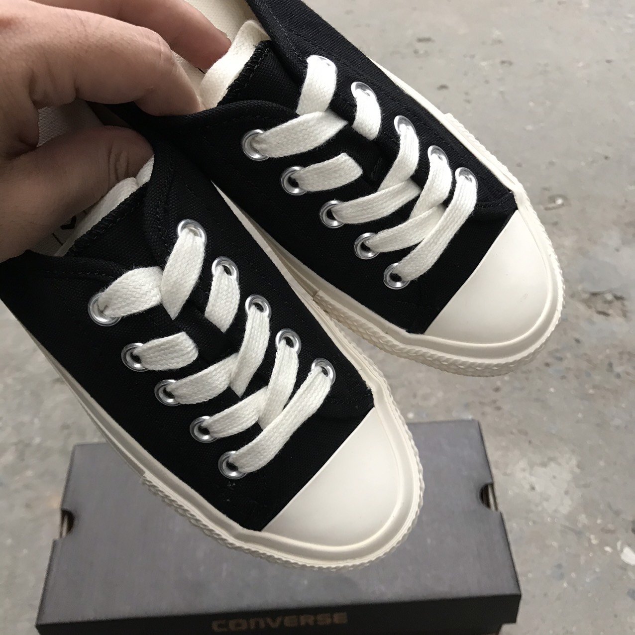 FULL BILL BOX Giày Converse Đạp Gót Thời Trang Nữ Màu Đen/Trắng