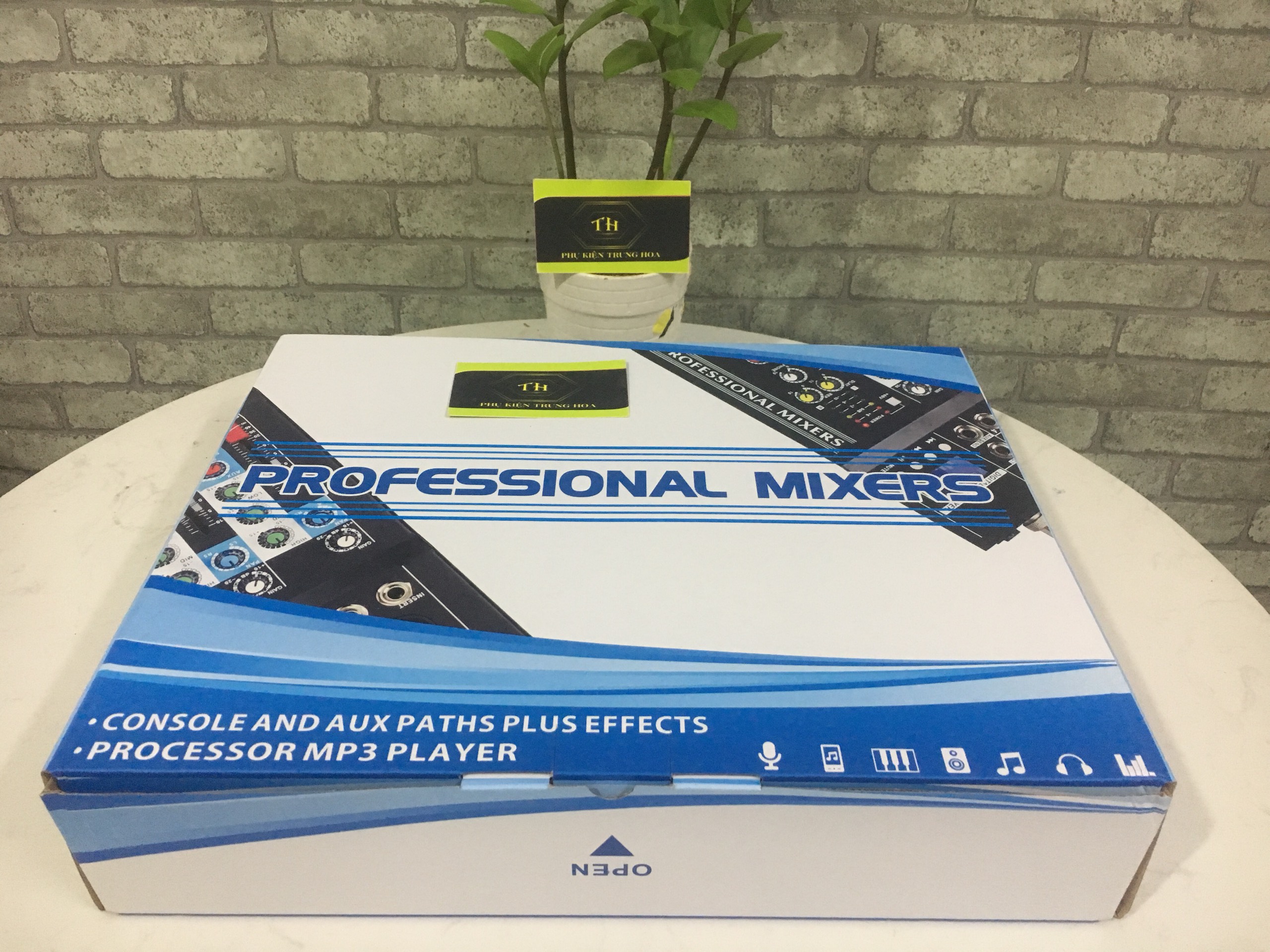 Bàn mixer yamaha F7 Bluetooth có USB