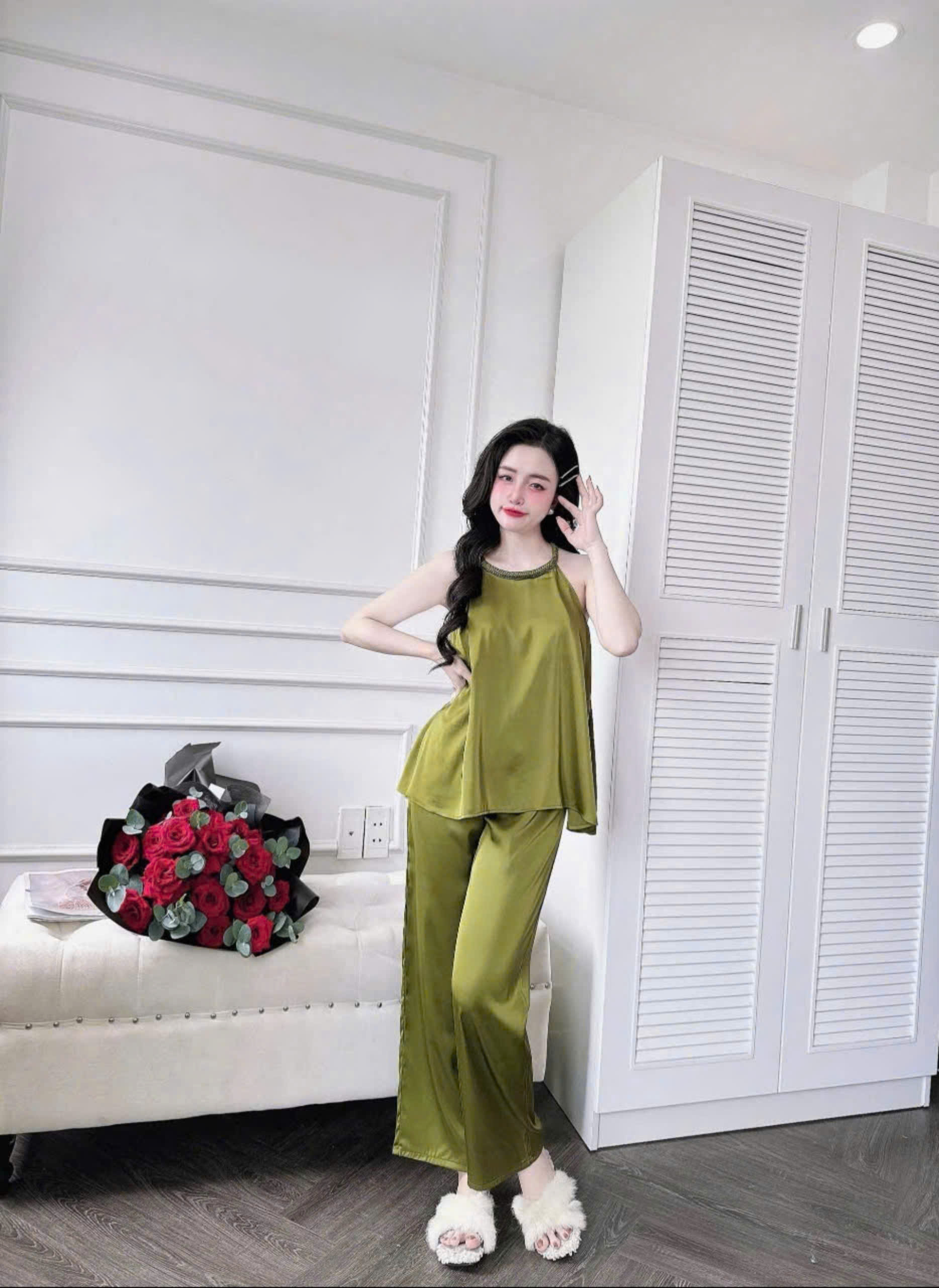 Đồ ngủ nữ cổ yếm mặc nhà Freesize 54kg vải Latin -cn90
