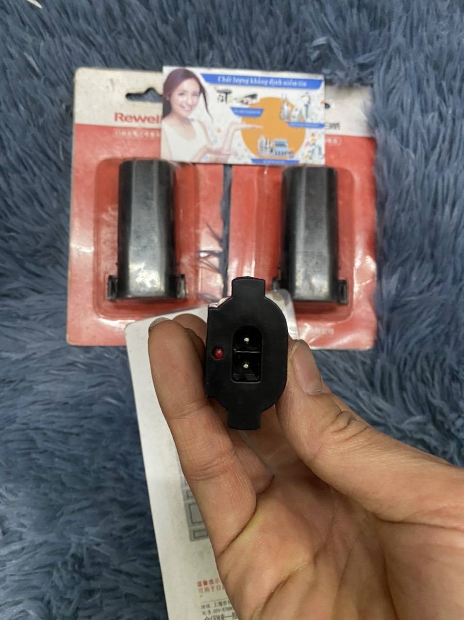 pin tông đơ rewell 900