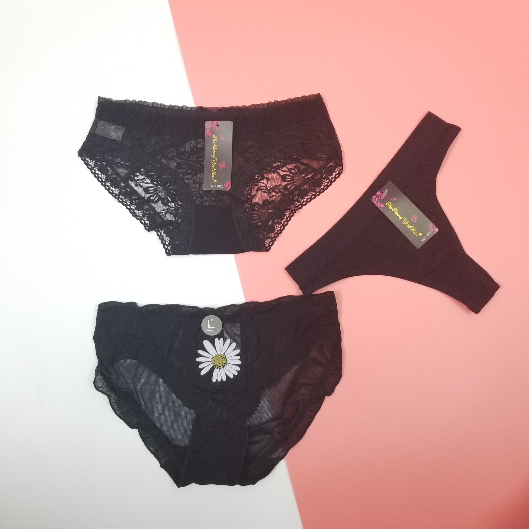 Set 3 quần lót ren đen quần lót nữ sinh hình Hoa cúc, chất ren đẹp gồm 3 mẫu khác nhau