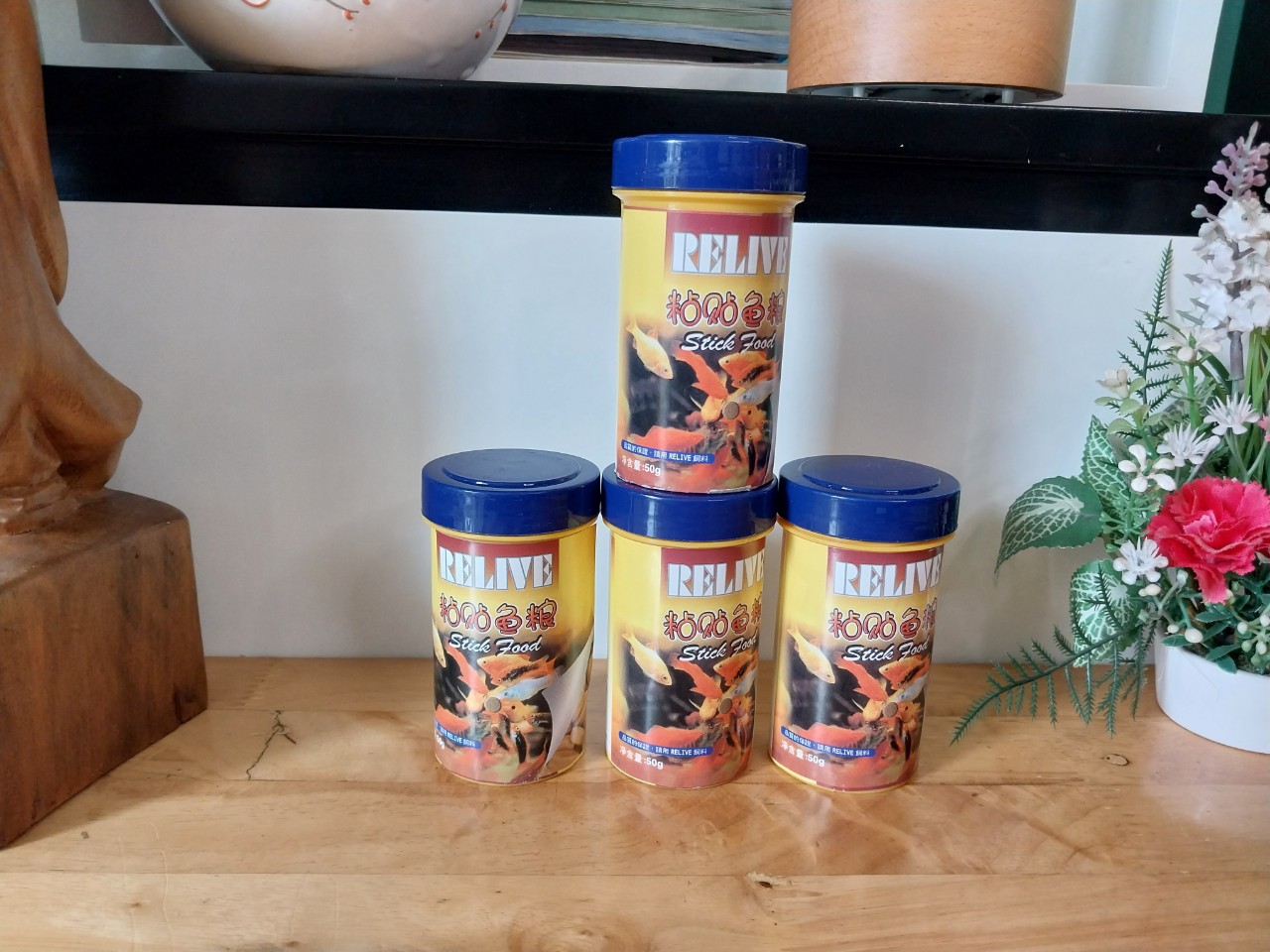 Thức ăn viên dán kính Relive 50g