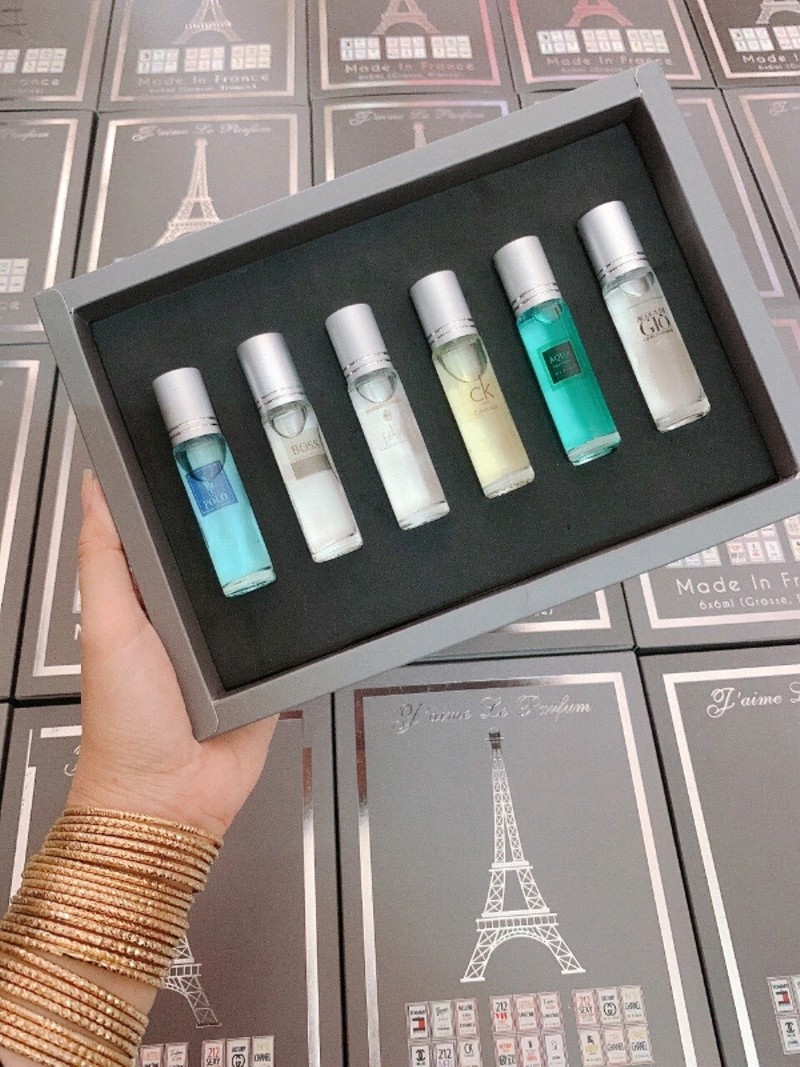 nước hoa tháp 6 chai