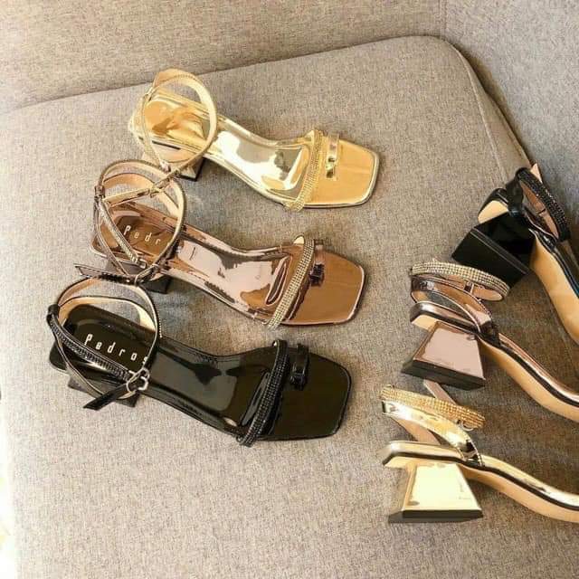 GIÀY SANDAL GÓT THÁP 5P XỎ NGÓN ĐÍNH ĐÁ CỰC SÁNG ĐẸP -MÃ 360