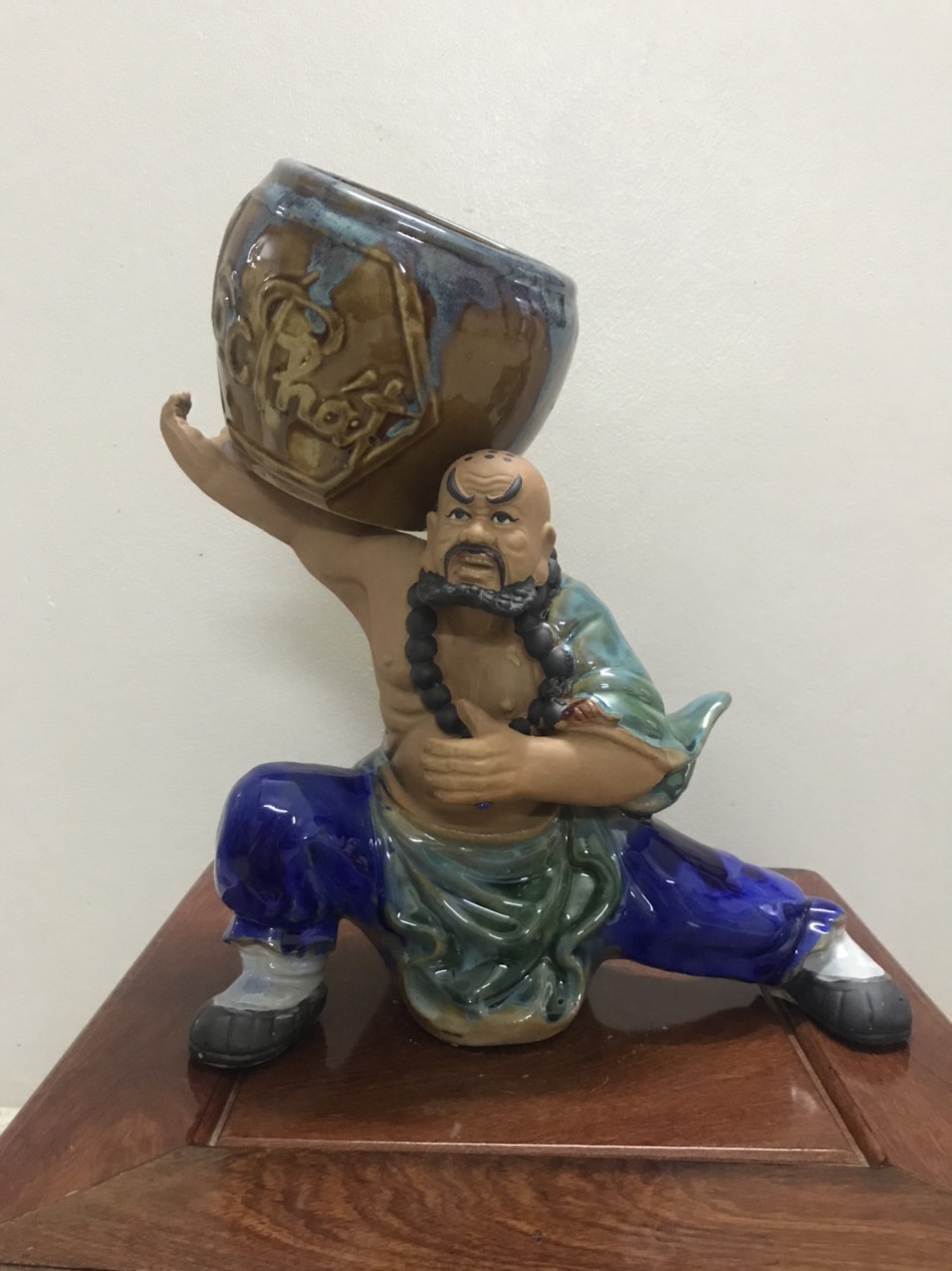 Chậu tượng la hán võ công
