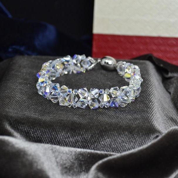 [Freeshipmax] Vòng tay pha lê Swarovski thoi 6li