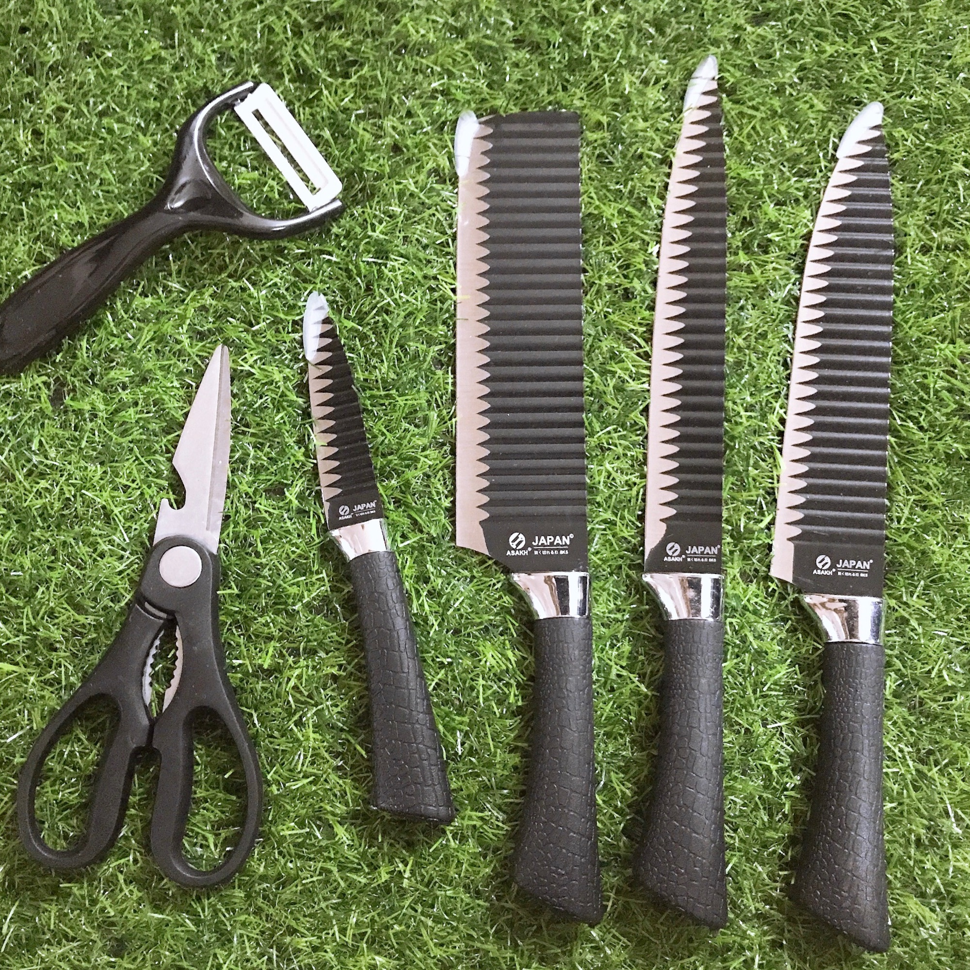 Bộ dao 6 món cao cấp công nghệ Nhật (4 dao + 1 kéo+ 1 nạo)