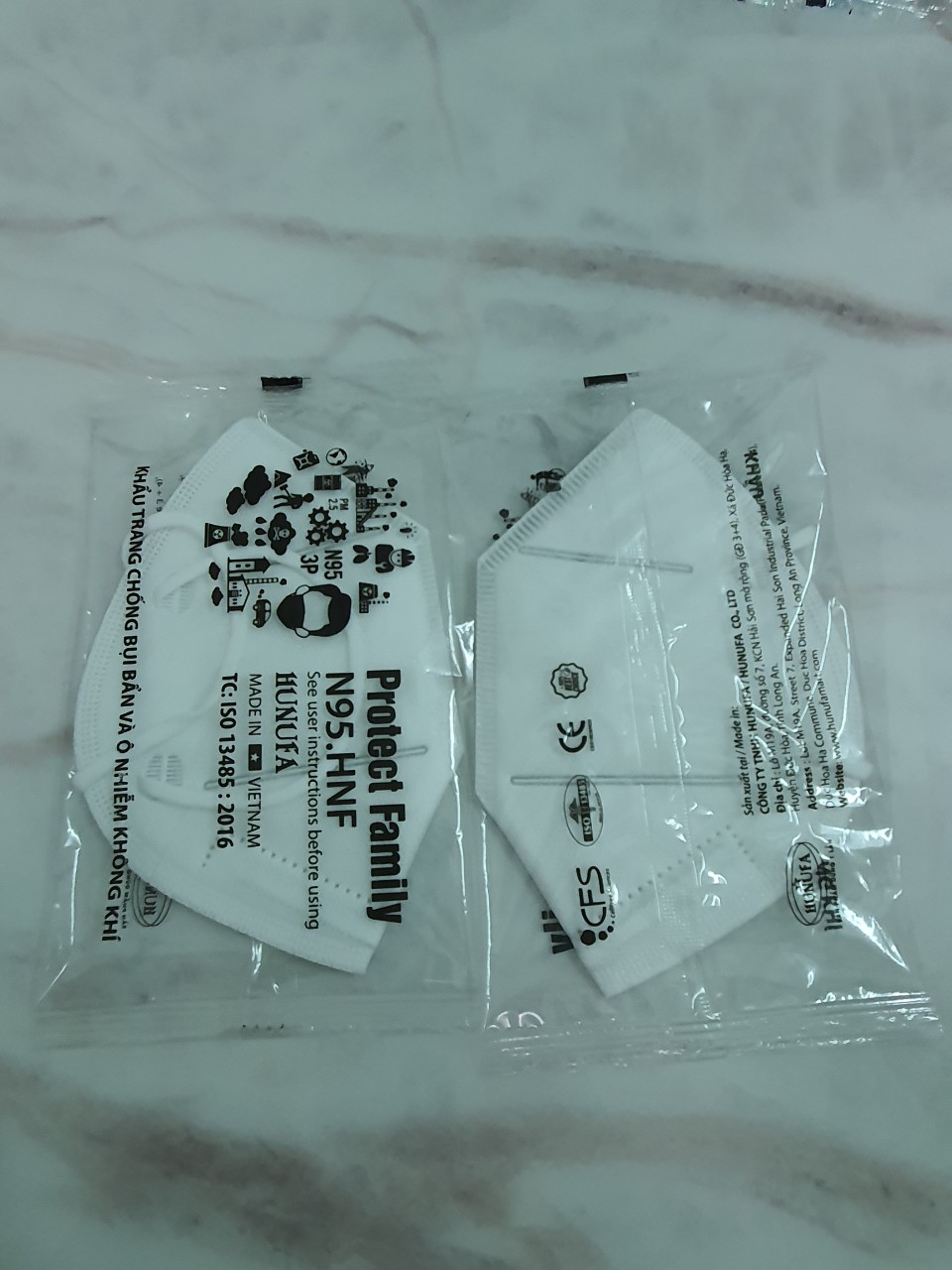 [HCM]Khẩu Trang Y Tế Màu Trắng 5 Lớp Kháng Khuẩn Hiệu Quả Protect Family Hộp 10 cái Có Giấy Kiểm Định Của Bộ Y Tế/Medical Mask 10pcs
