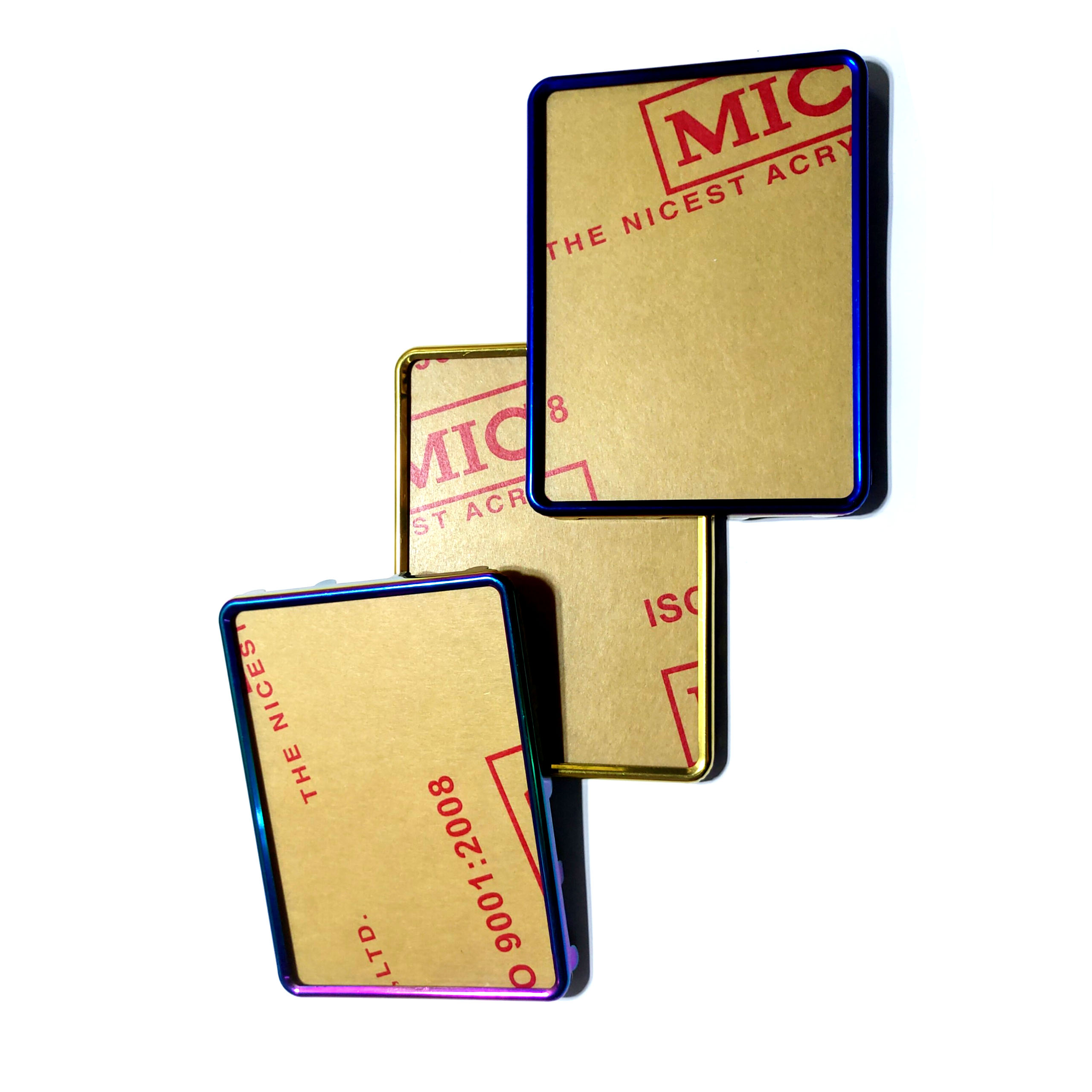 Khung biển số có mica (màu vàng và titan)