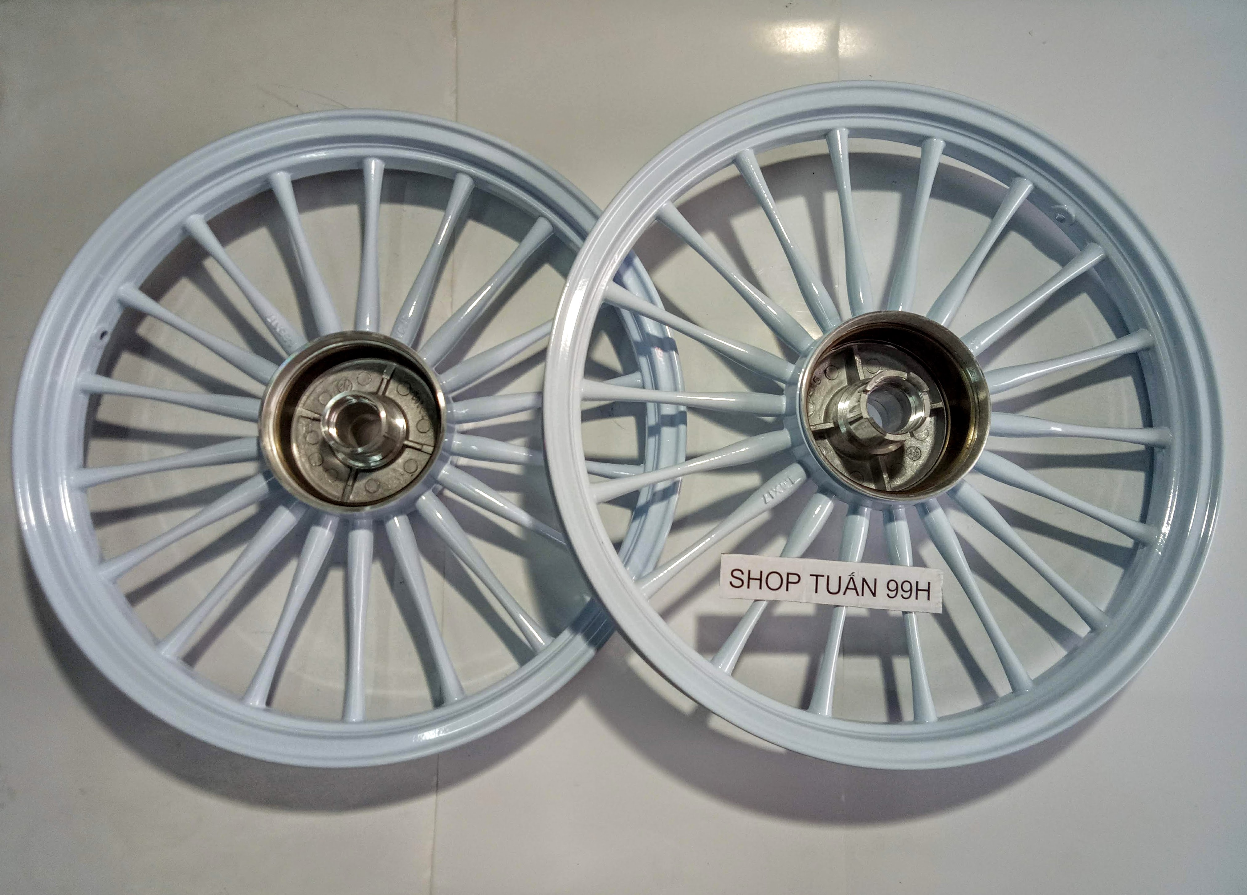 Mâm 18 cây tròn dành cho xe Dream, wave và dòng honda mới thắng đùm