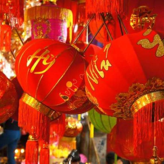 ĐÈN LỒNG VẢI NHUNG ĐỎ
