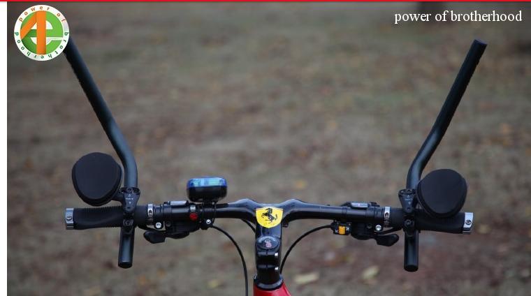 tay nghỉ xe đạp thể thao đường trường