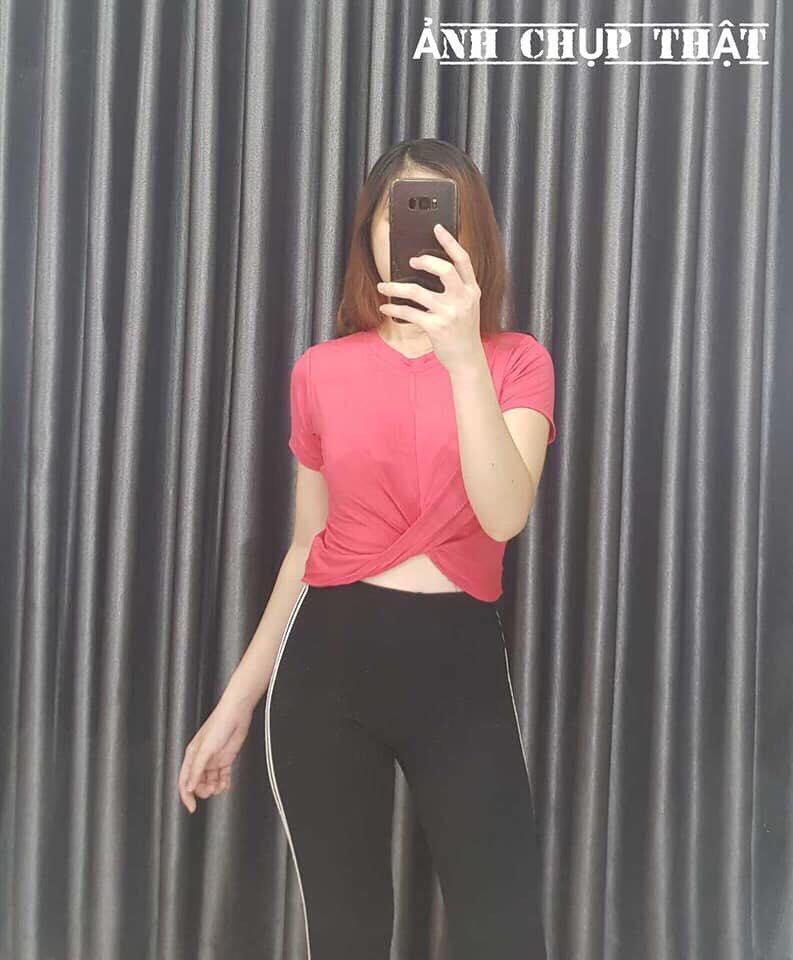 Áo thun lụa croptop xoắn bụng