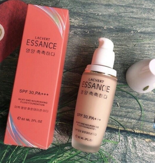 [HCM]Kem Nền Trang Điểm Lacvert Essance 60ml
