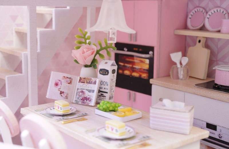 Nhà Búp Bê DIY - Pink House L022 ( Tặng Kèm Mica + Keo )