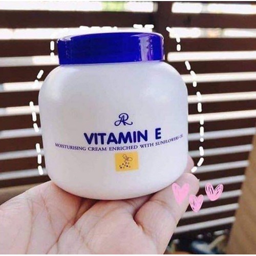 Kem dưỡng vitamin E Thái Lan