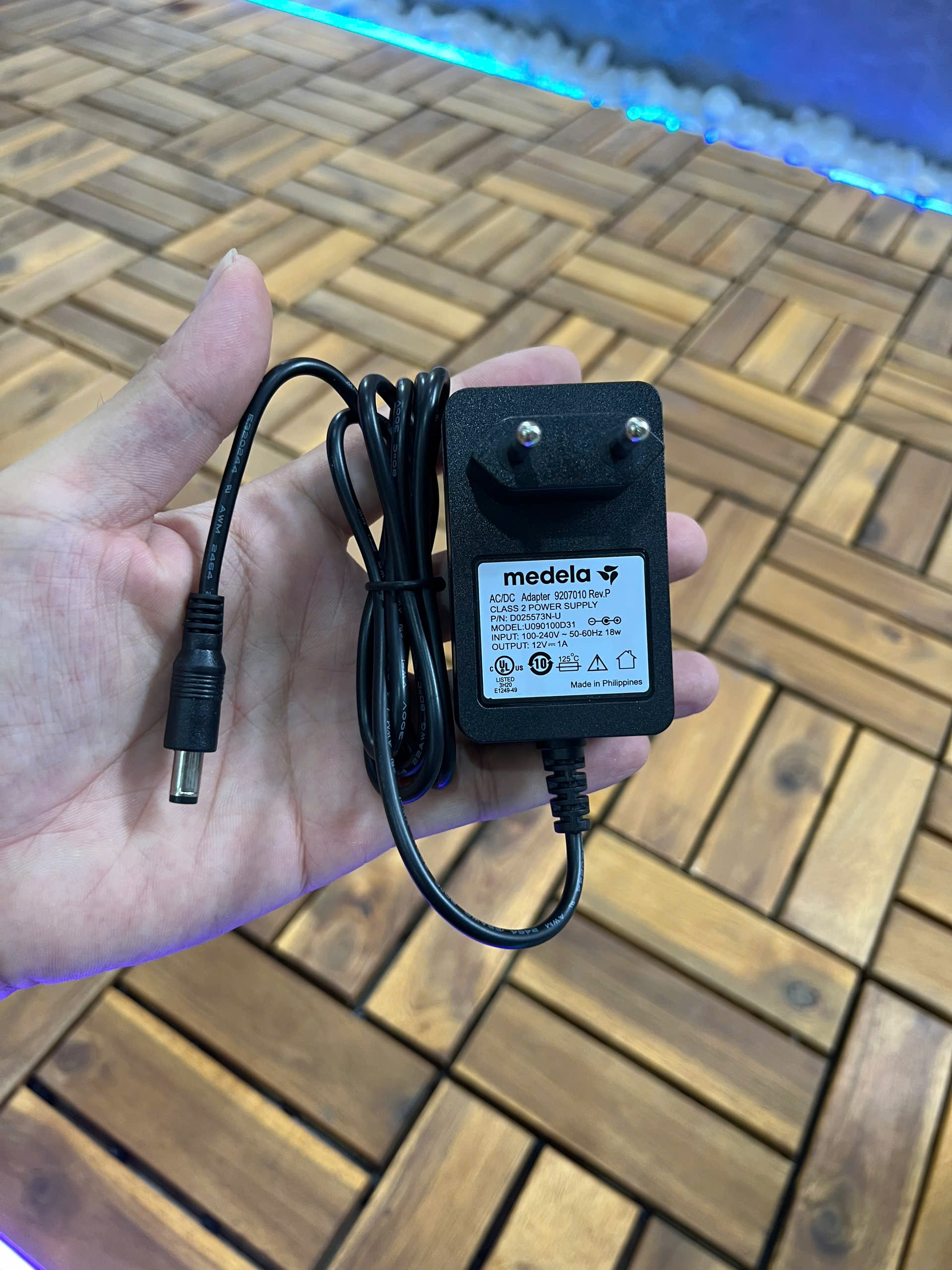 Adapter (nguồn) Medela Freestyle 12V