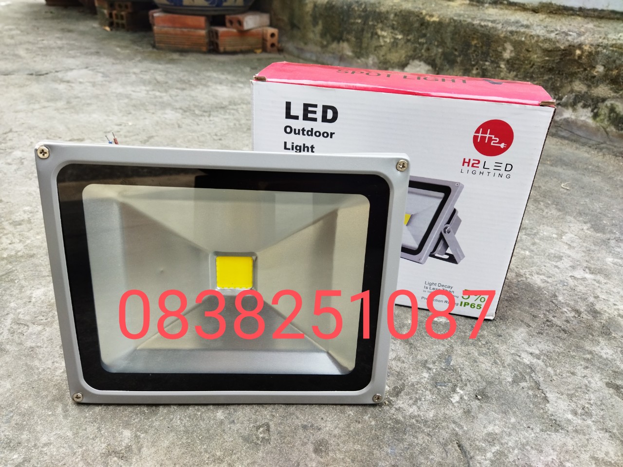 Đèn Pha Led 30W tiết kiệm điện