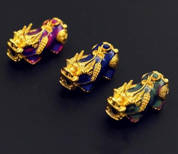 [HCM]Charm Tỳ Hưu tráng men đổi màu