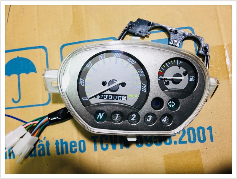 Đồng hồ km jupiter V