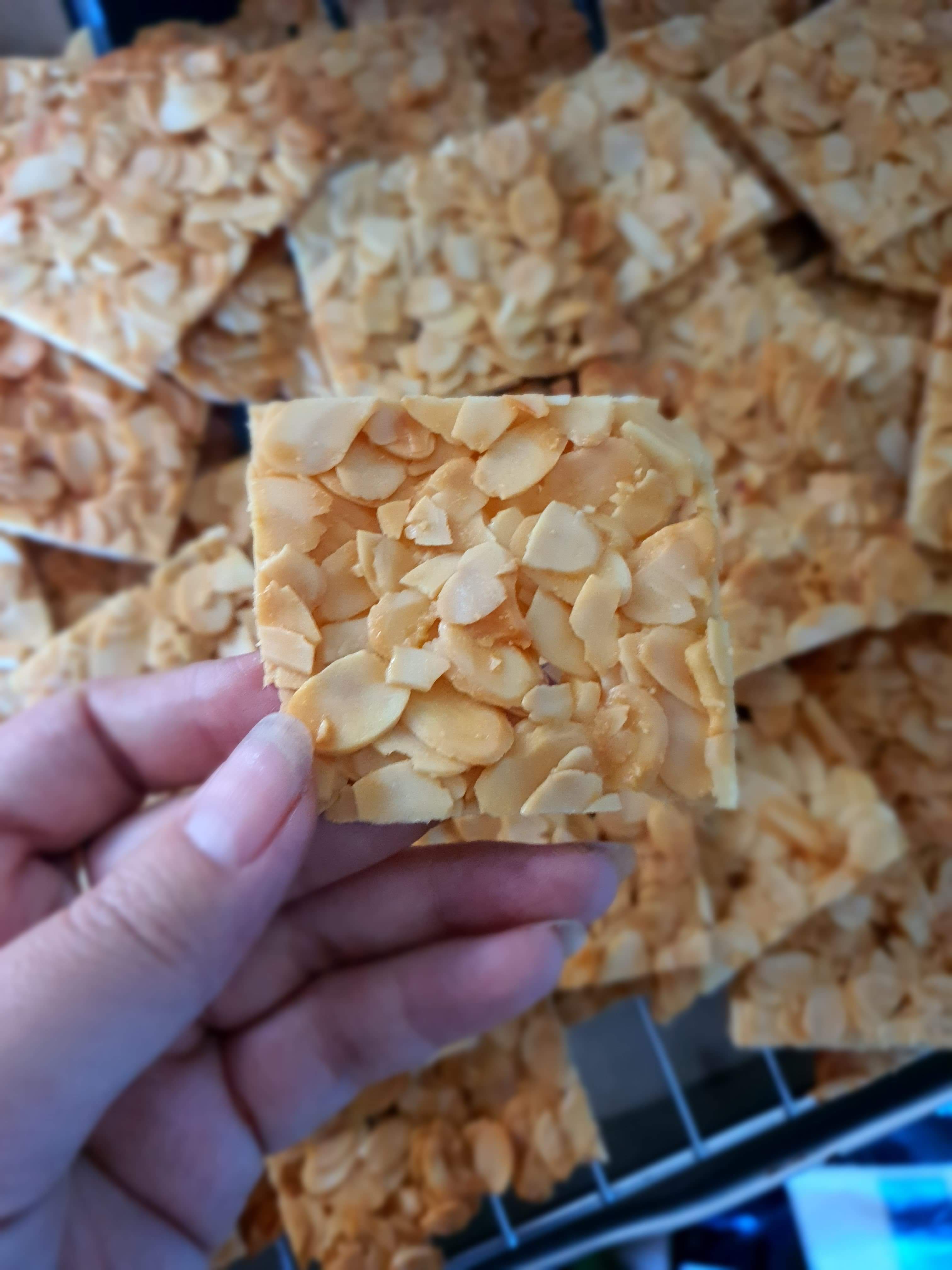 Bánh ngói hạnh nhân keto, không bột - 250gr