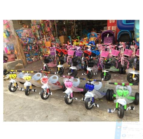 XE ĐẠP 3 BÁNH BÌNH NƯỚC GIỎ BỌ ĐỦ  MÀU