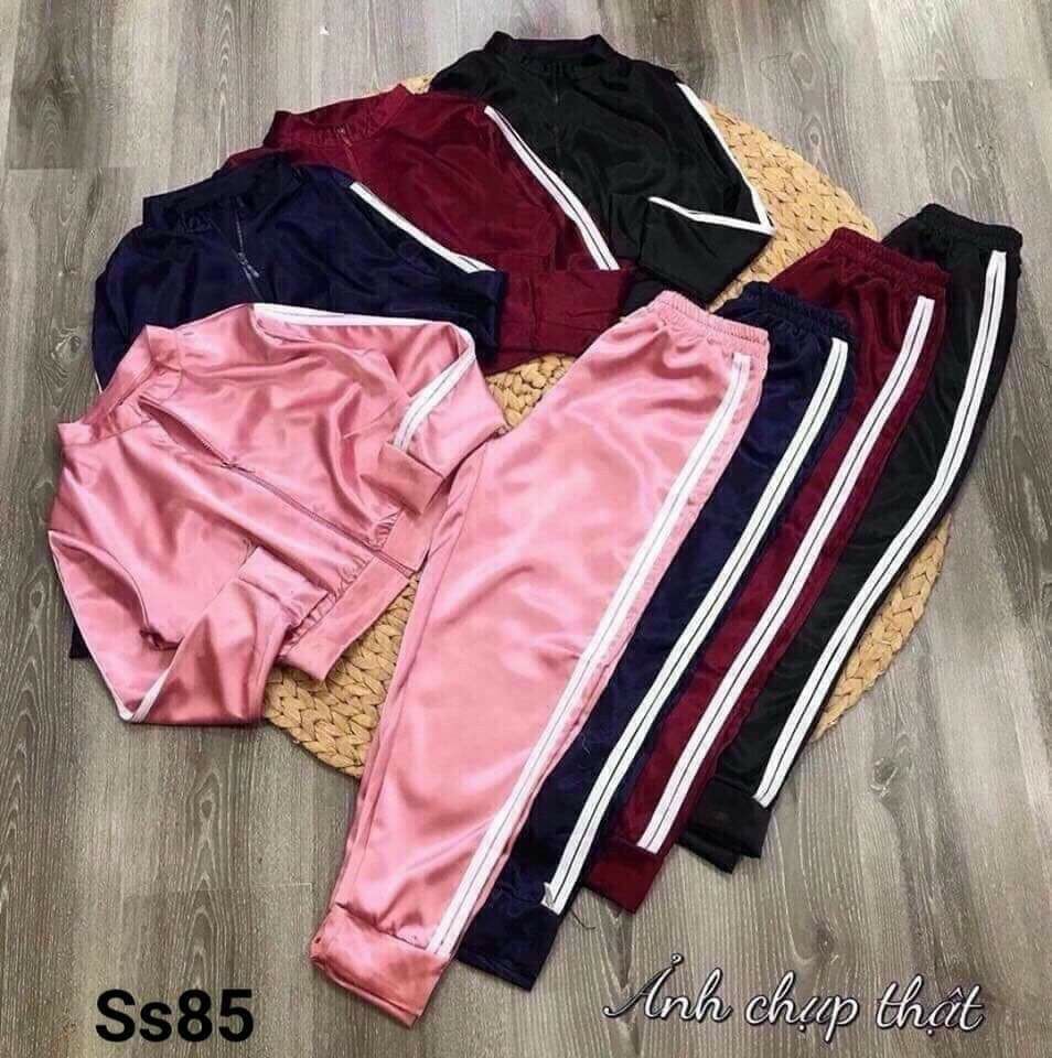 Set thể thao phi bóng