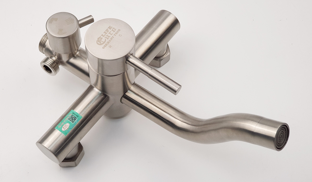 Bộ sen cây tắm đứng nóng lạnh Inox SUS 304 Eurolife EL-S918 3 chức năng, dùng tốt, không han rỉ ở môi trường nước phèn hay nhiễm mặn (Trắng vàng)