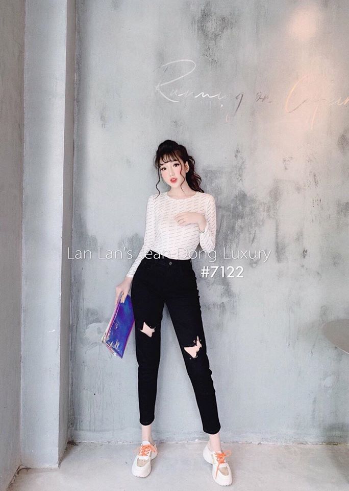 Quần jean nữ rách đùi kiểu
