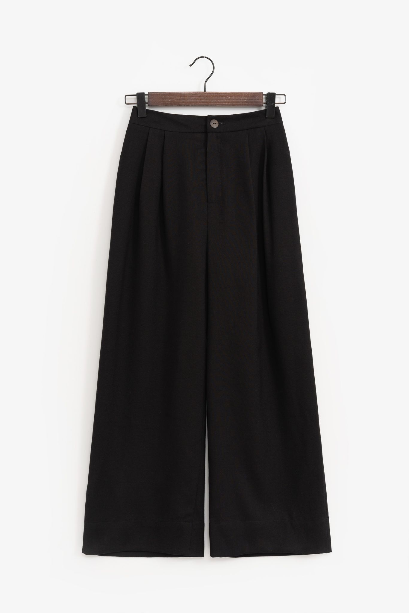 Quần Culottes Ly Đũi Madelen