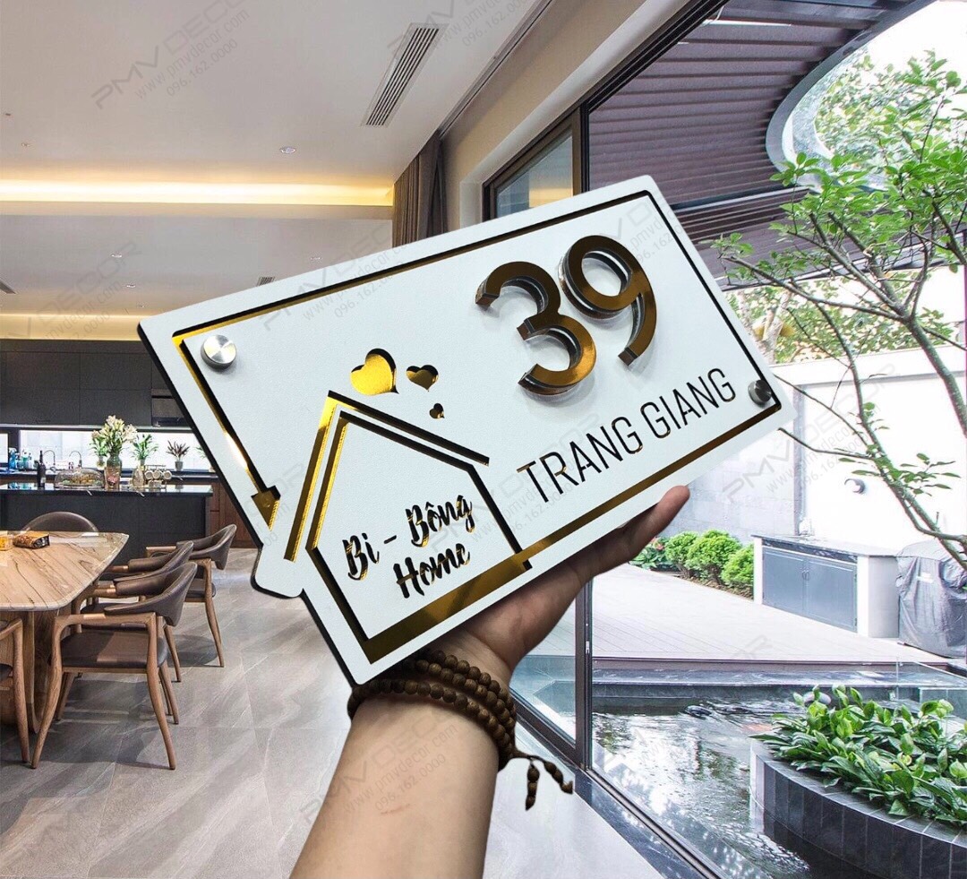 [Ảnh thật] BẢNG, BIỂN SỐ NHÀ. Alcorest Vàng gương + Mica trắng sần, số nổi 10mm, ngoài trời. BSN-PMV192