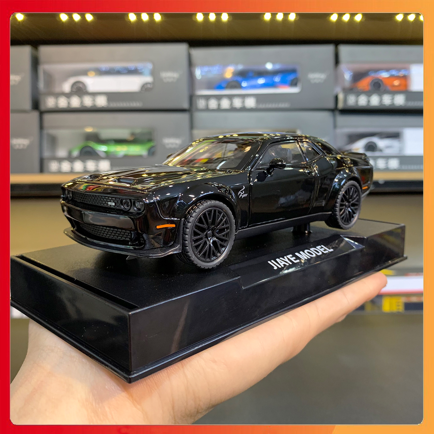 Mô hình xe Dodge Challenger SRT Hellcat 2023 tỉ lệ 1:32 Double Horses