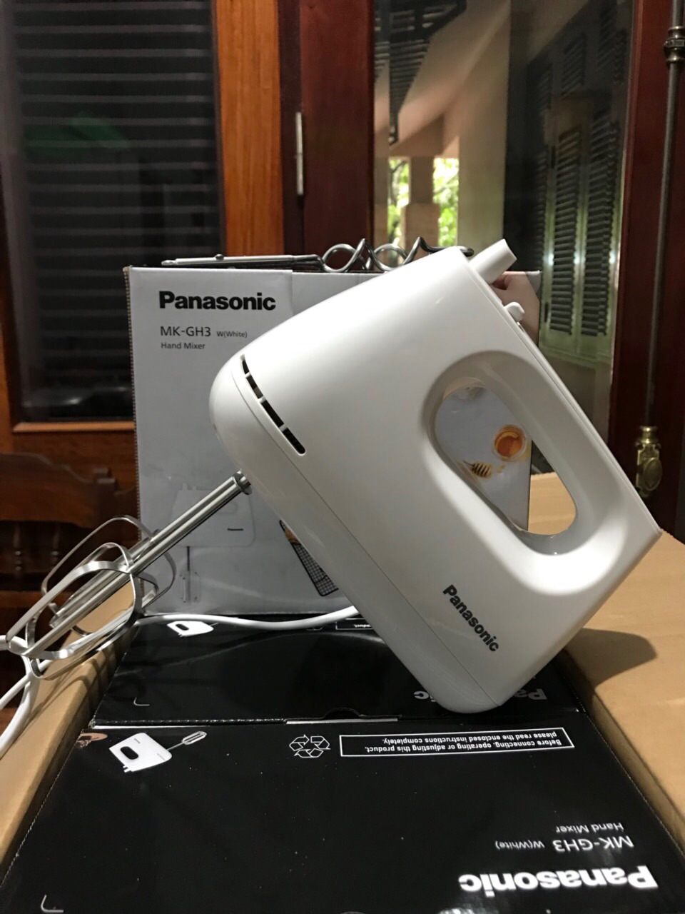 Máy đánh trứng cầm tay panasonic MK-GH3