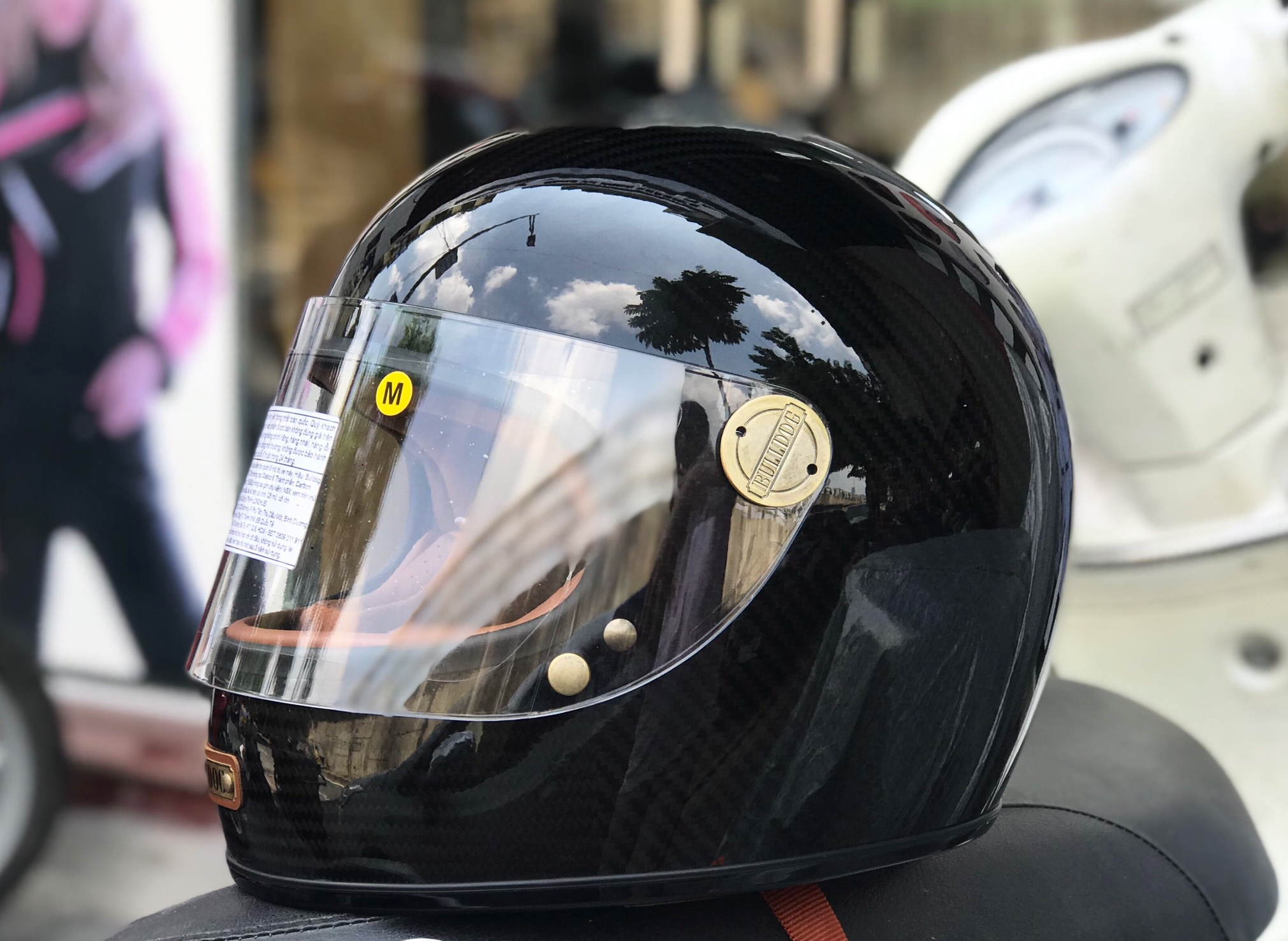 Mũ bảo hiểm Carbon BULLDOG CLASICO II - Carbon bóng