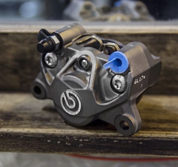 Heo Brembo logo lớn 2 piston đối xứng hàng chính hãng