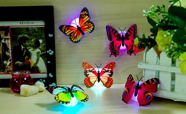 Đèn led hình con bướm phát sáng dán tường