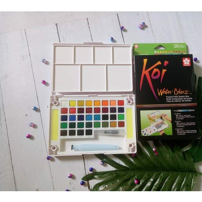 [HCM][TẶNG 10 TỜ GIẤY VẼ MÀU NƯỚC 300 GSM HAPPY A6] - MÀU NƯỚC SAKURA KOI DẠNG NÉN 36 MÀU (KÈM BẢNG PHA MÀU VÀ CỌ NƯỚC DÀI)