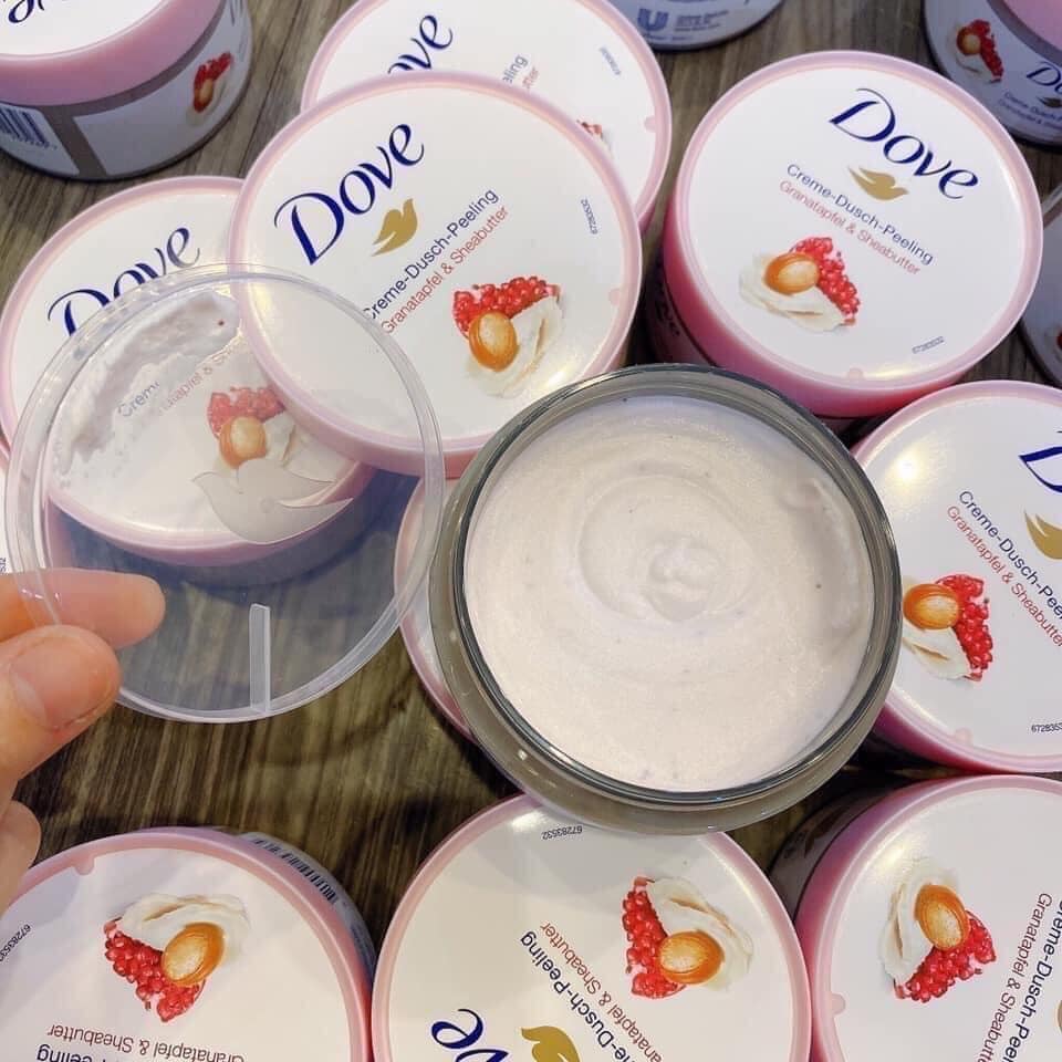 Tẩy tế bào chết body Dove