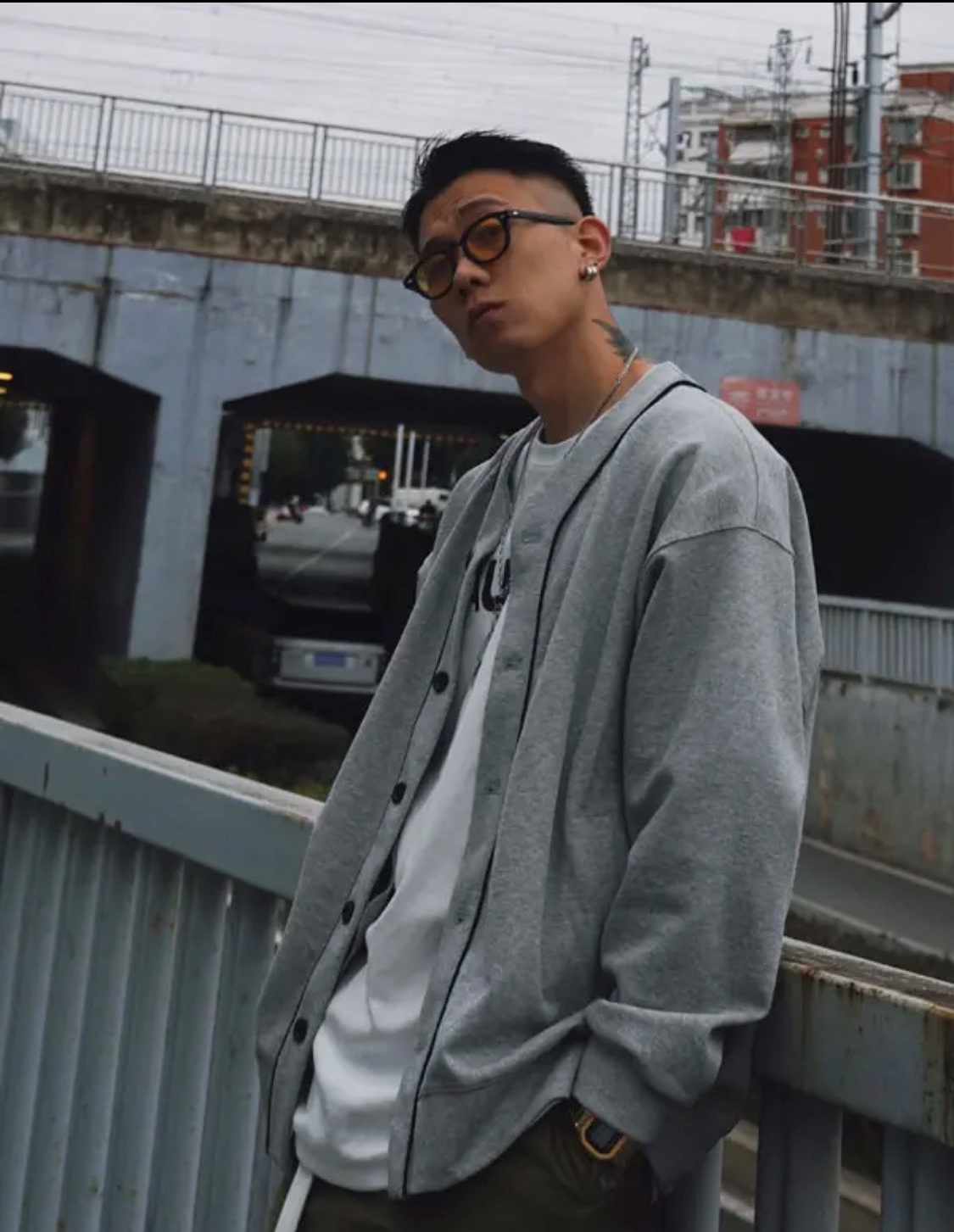 Áo khoác cardigan xám