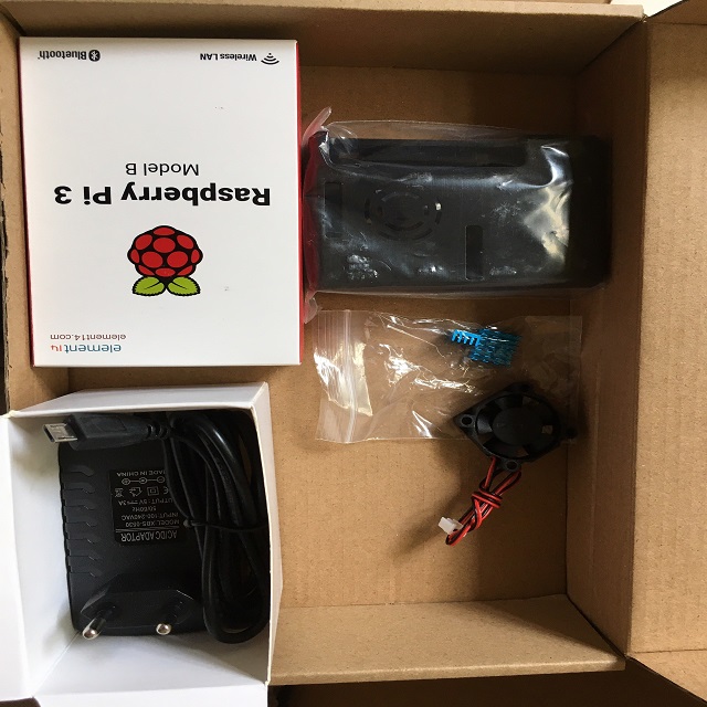 Combo máy Tính Raspberry Pi 3 Model B+ Made In UK