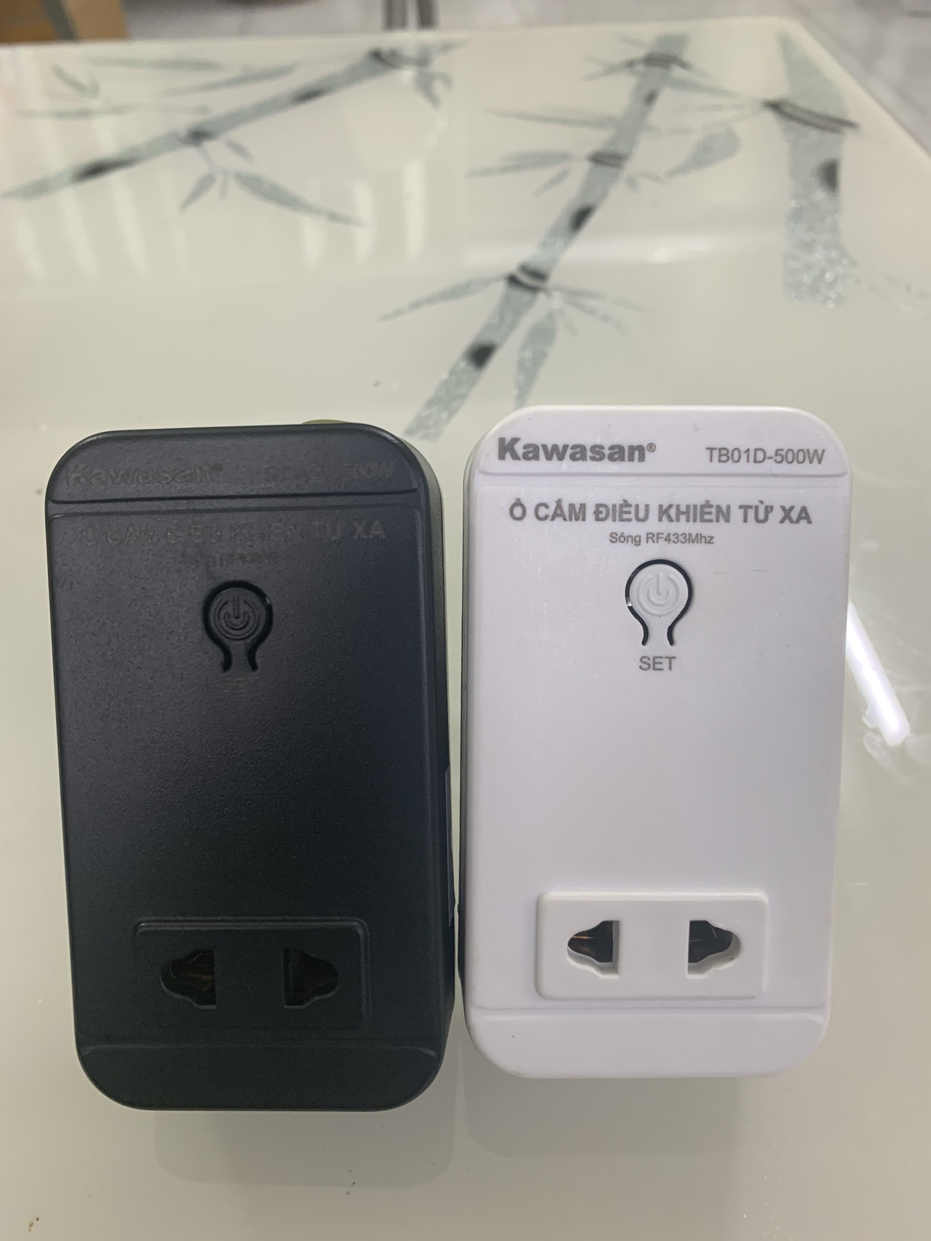 Ổ CẮM ĐIỀU KHIỂN TỪ XA TB01D-RM2A