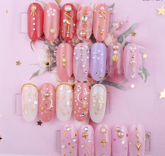 Sticker Tết Và Bướm Phản Quang Trang Trí Móng Làm Nail Mi