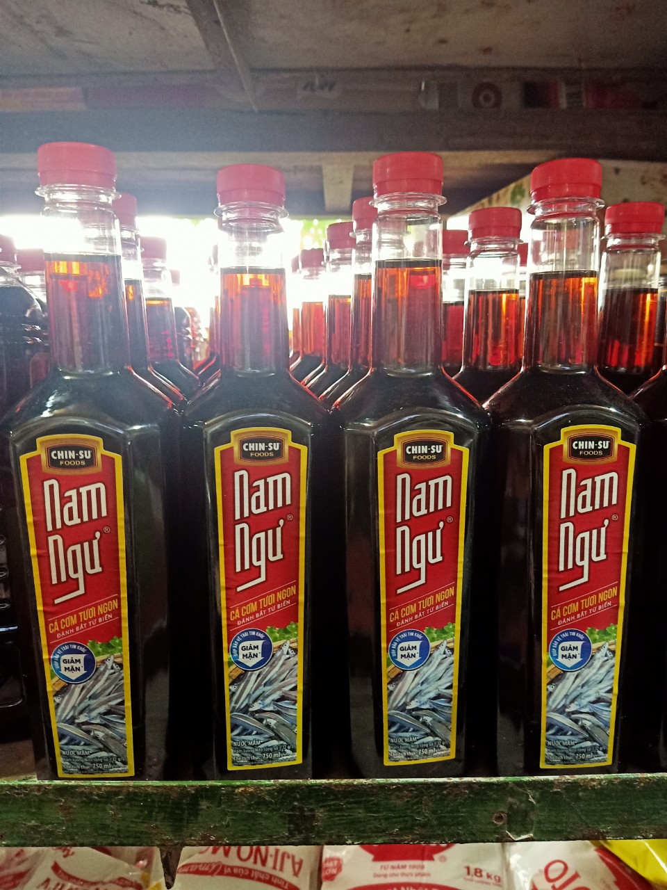 mắm Nam ngư cá cơm chai 750ml