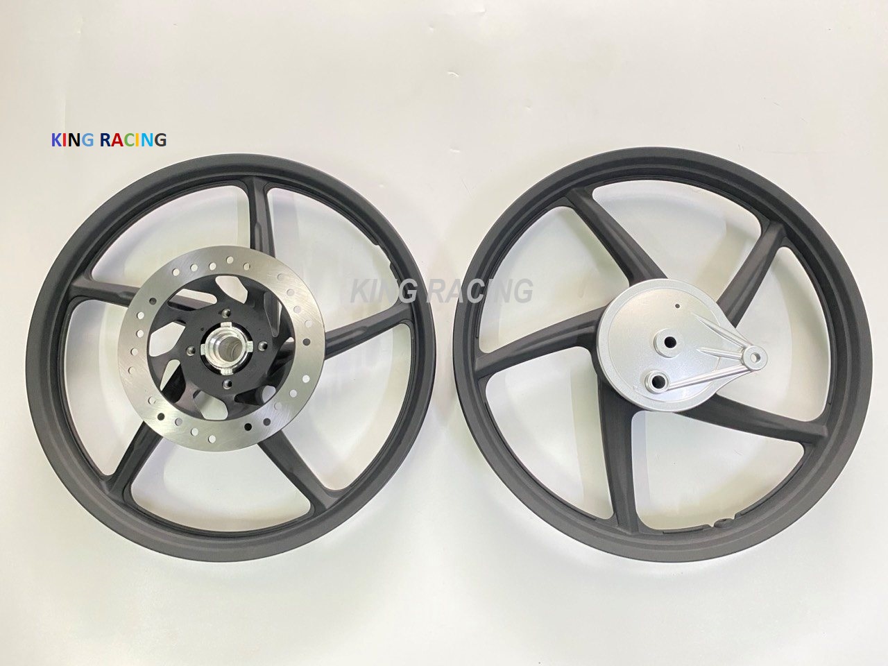 Mâm - vành đúc 5 cây gắn fu neo fi đồng hồ điện tử